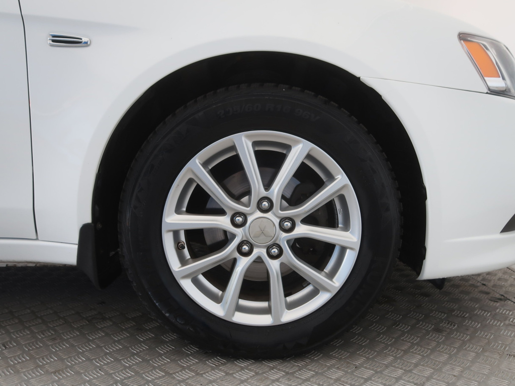Mitsubishi Lancer