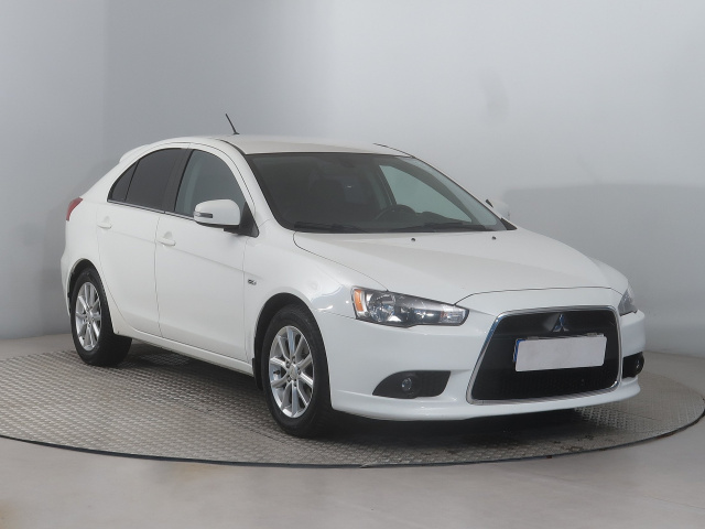 Mitsubishi Lancer 2015