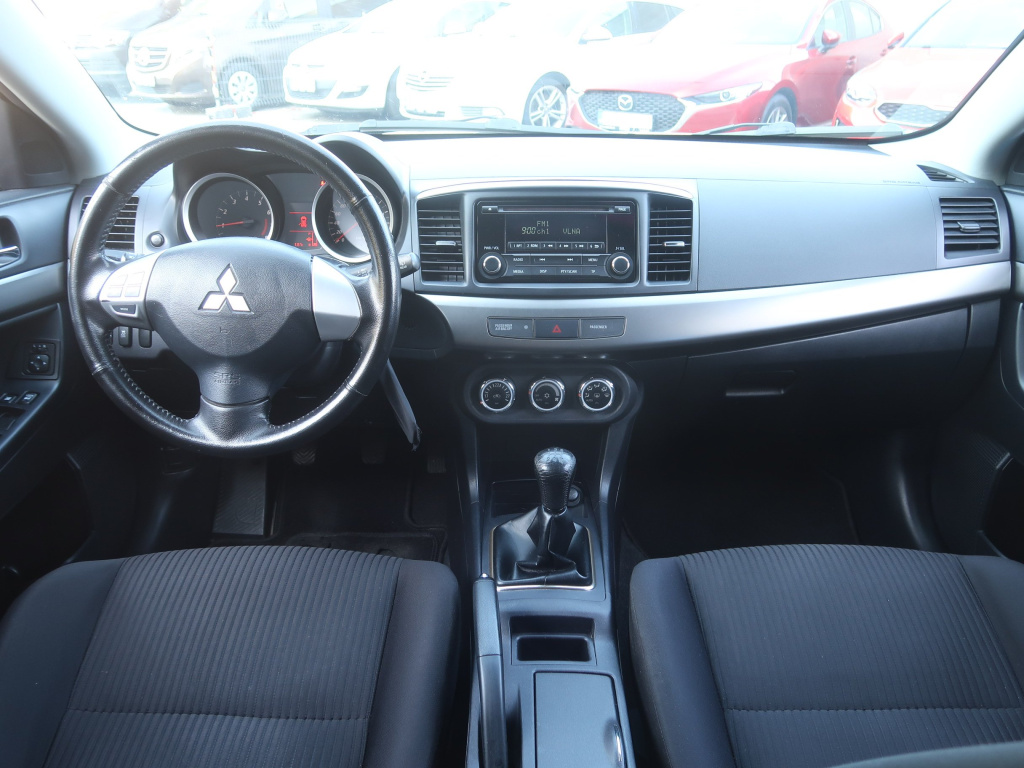 Mitsubishi Lancer