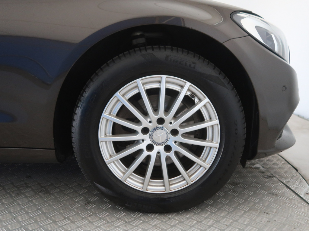 Mercedes-Benz C