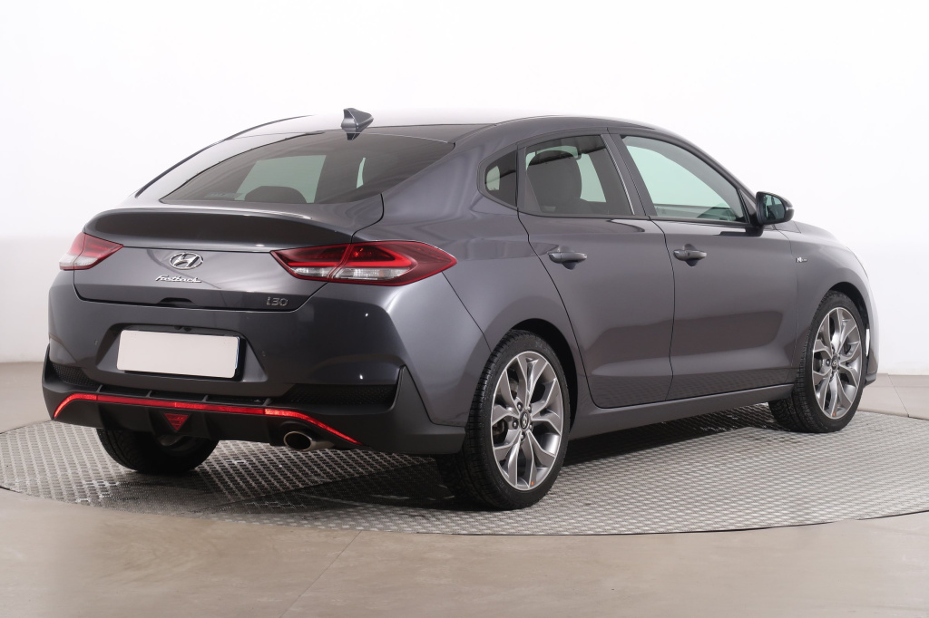 Hyundai i30 Fastback