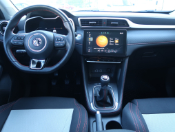 MG ZS II
