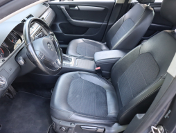 Volkswagen Passat 2012