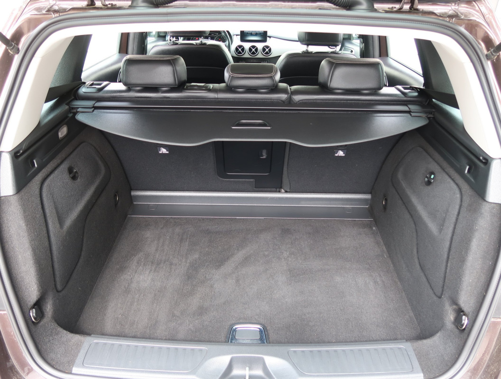 Mercedes-Benz B
