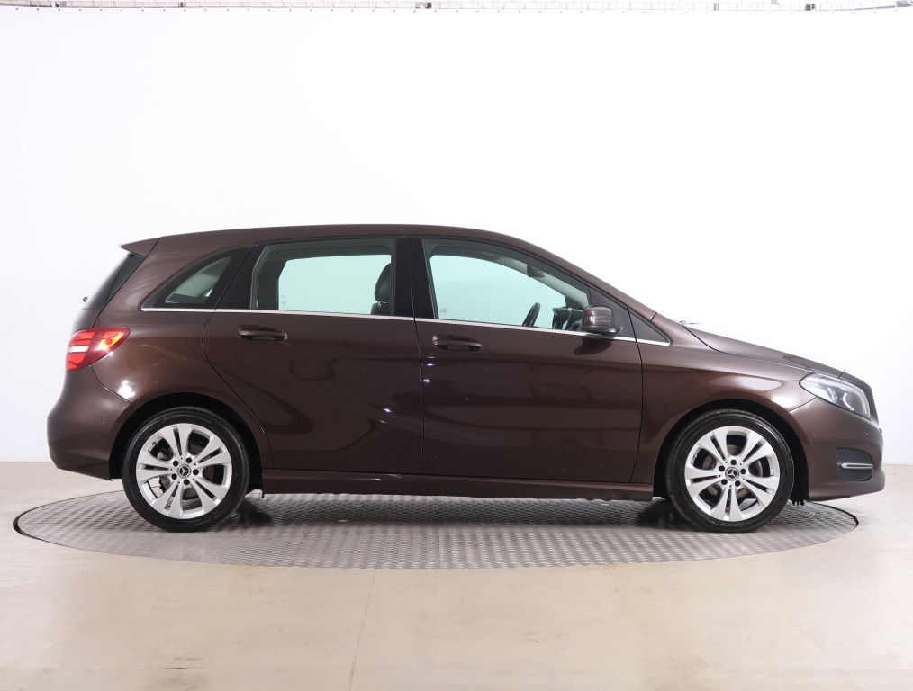 Mercedes-Benz B