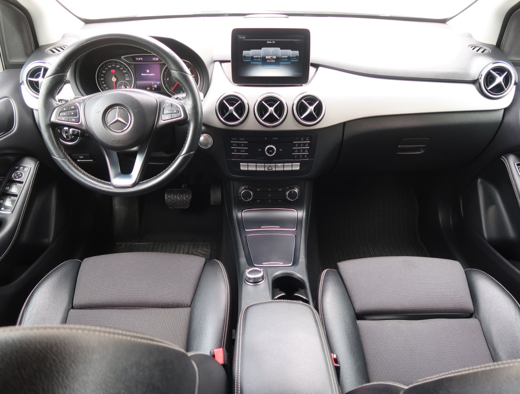 Mercedes-Benz B