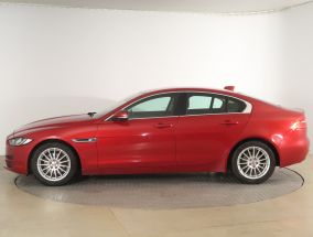 Jaguar XE - 2017