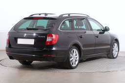Škoda Superb 2013