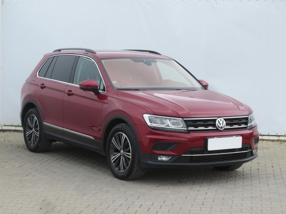 Volkswagen Tiguan - 2017