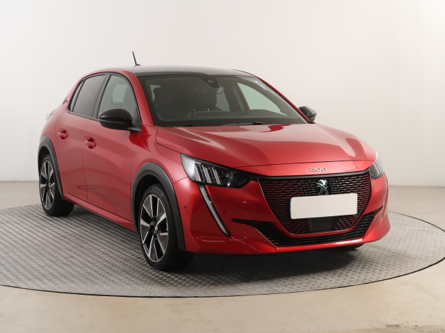 Peugeot e-208 2021