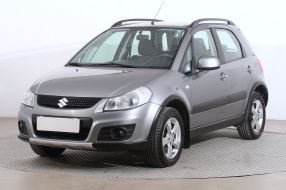 Suzuki SX4 - 2013