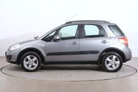 Suzuki SX4 - 2013
