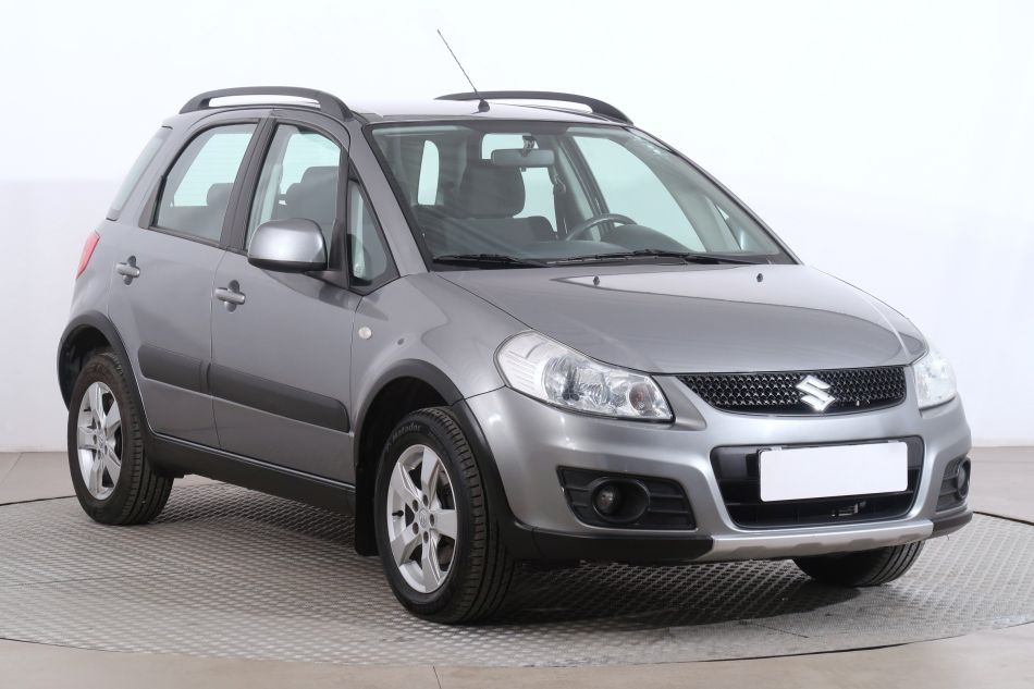 Suzuki SX4 - 2013
