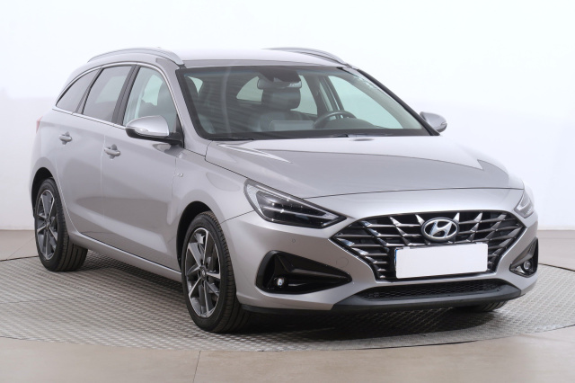 Hyundai i30 2021