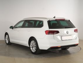 Volkswagen Passat - 2020
