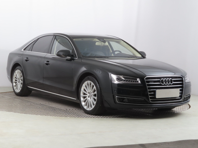 Audi A8 2015