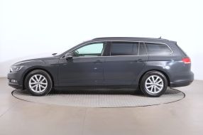 Volkswagen Passat - 2017
