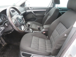 Škoda Octavia 2010