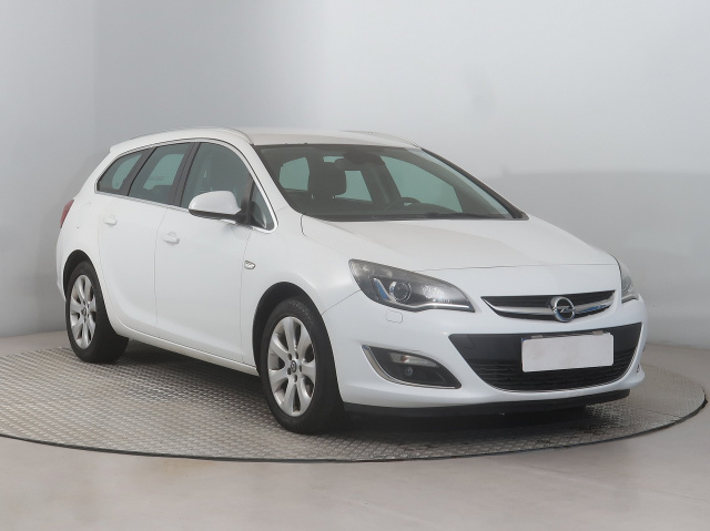 Opel Astra 2014
