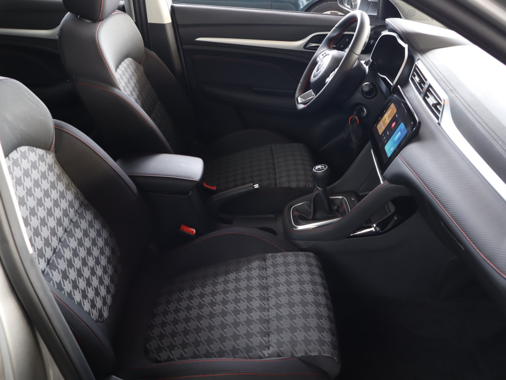 MG ZS SUV