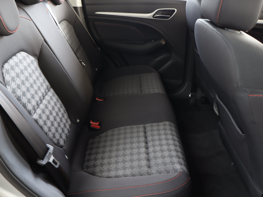 MG ZS SUV