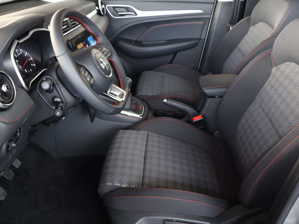 MG ZS SUV