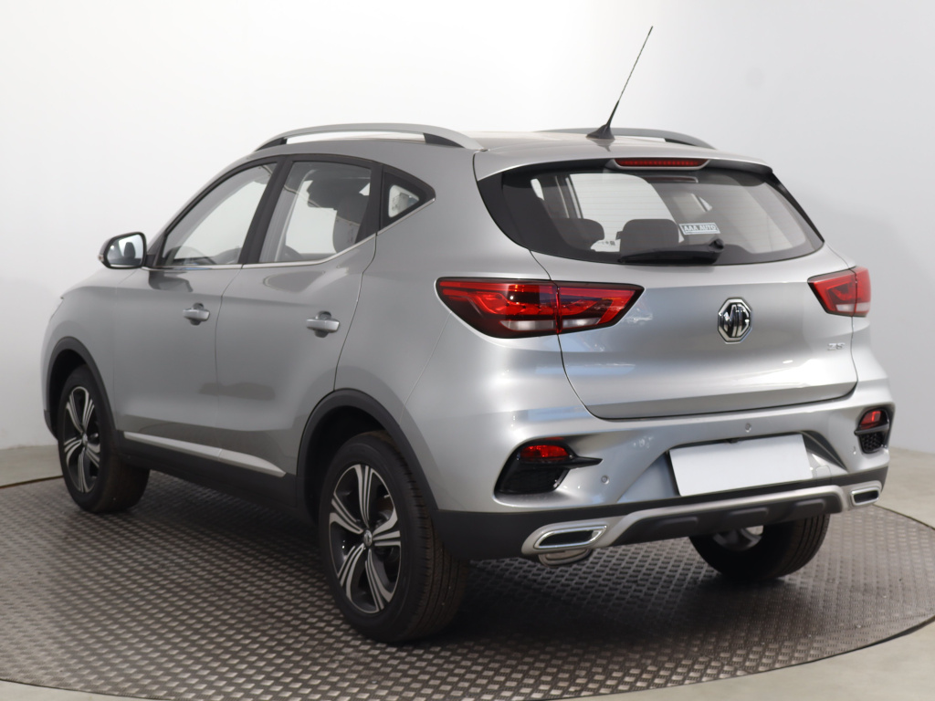 MG ZS SUV