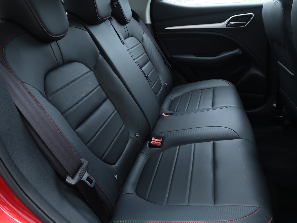 MG ZS SUV