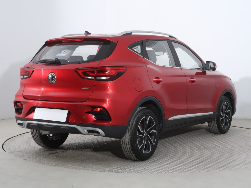 MG ZS SUV