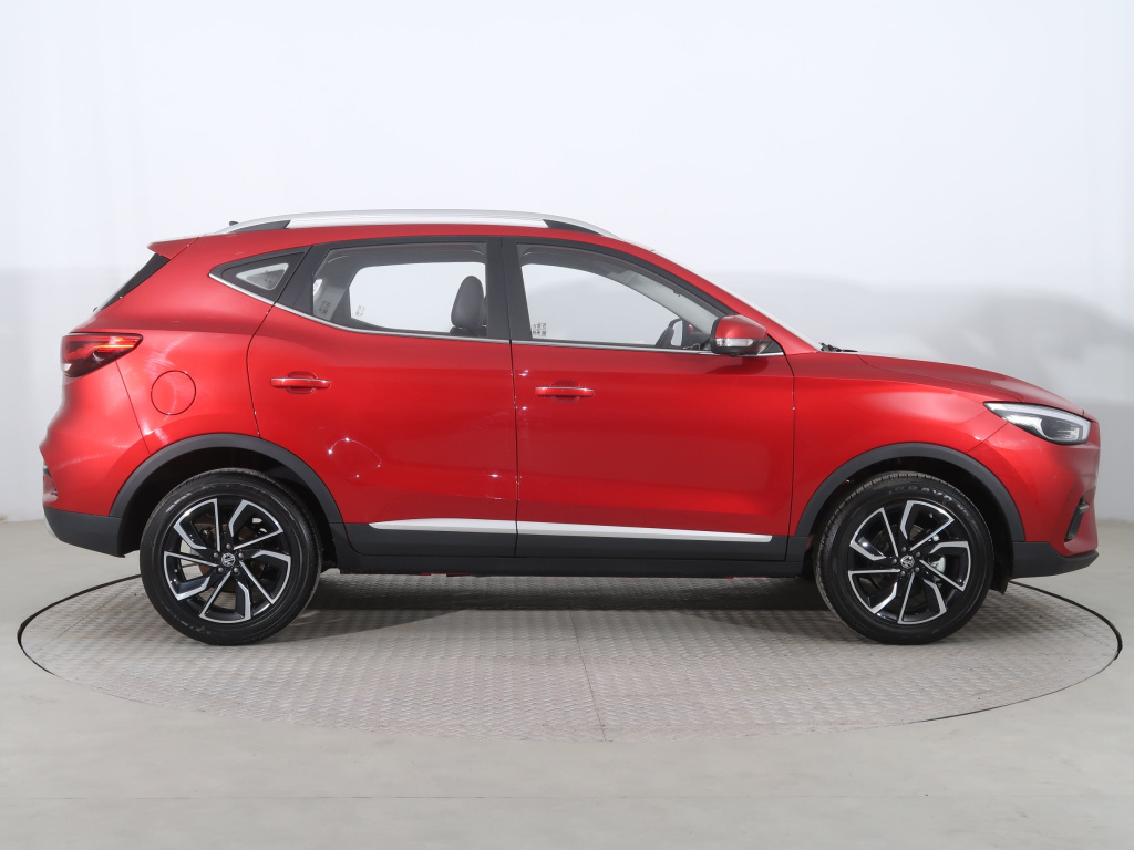 MG ZS SUV