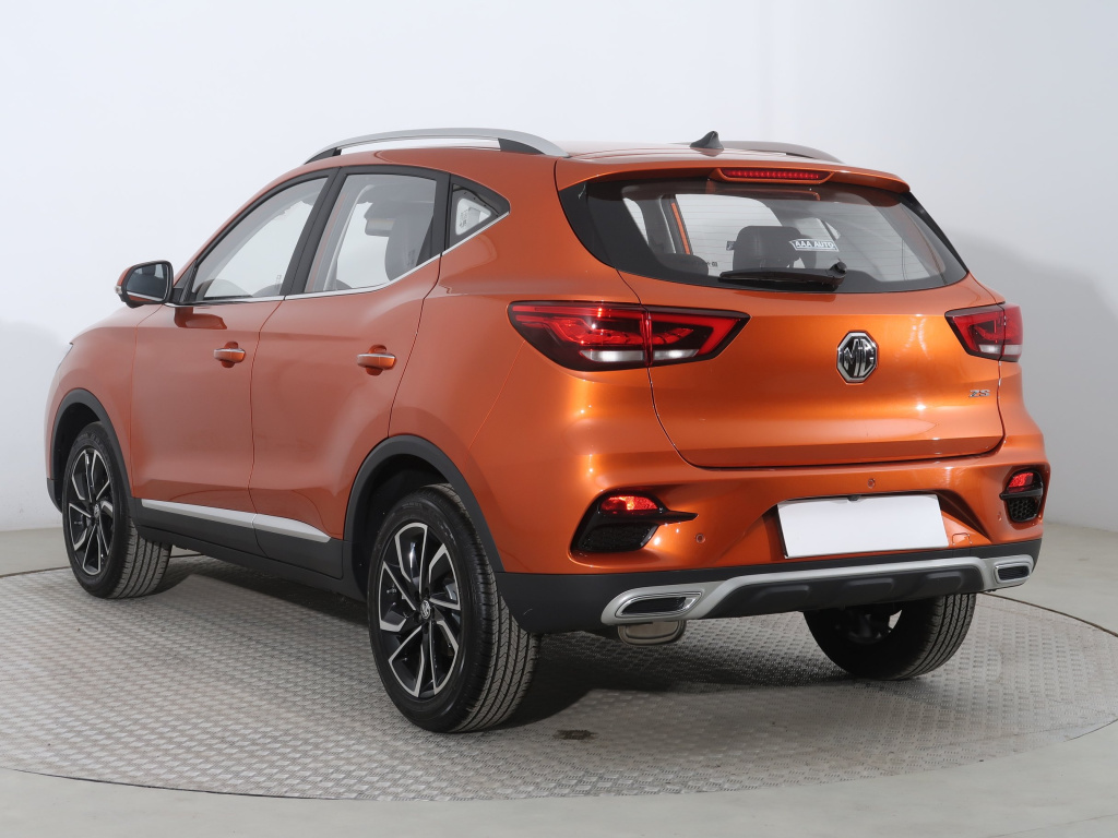 MG ZS SUV