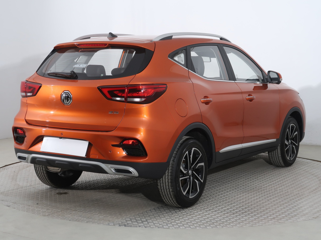 MG ZS SUV