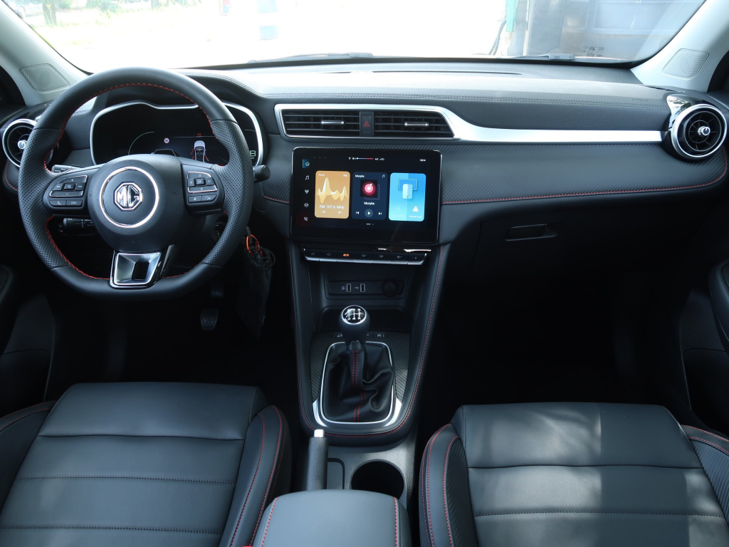 MG ZS SUV