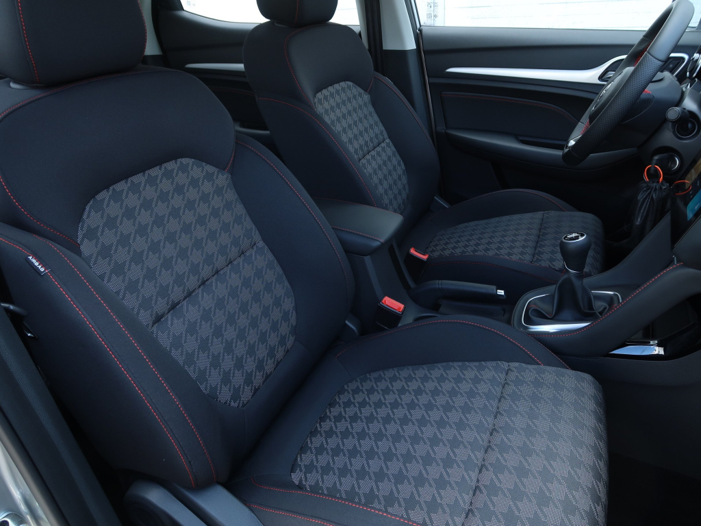 MG ZS SUV