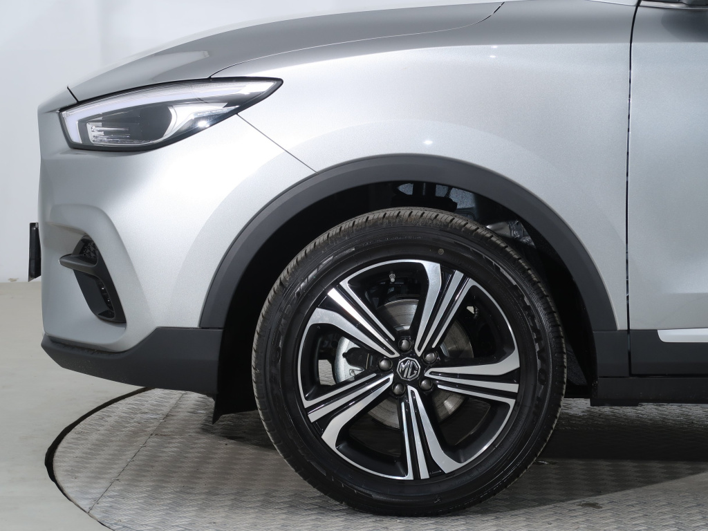 MG ZS SUV