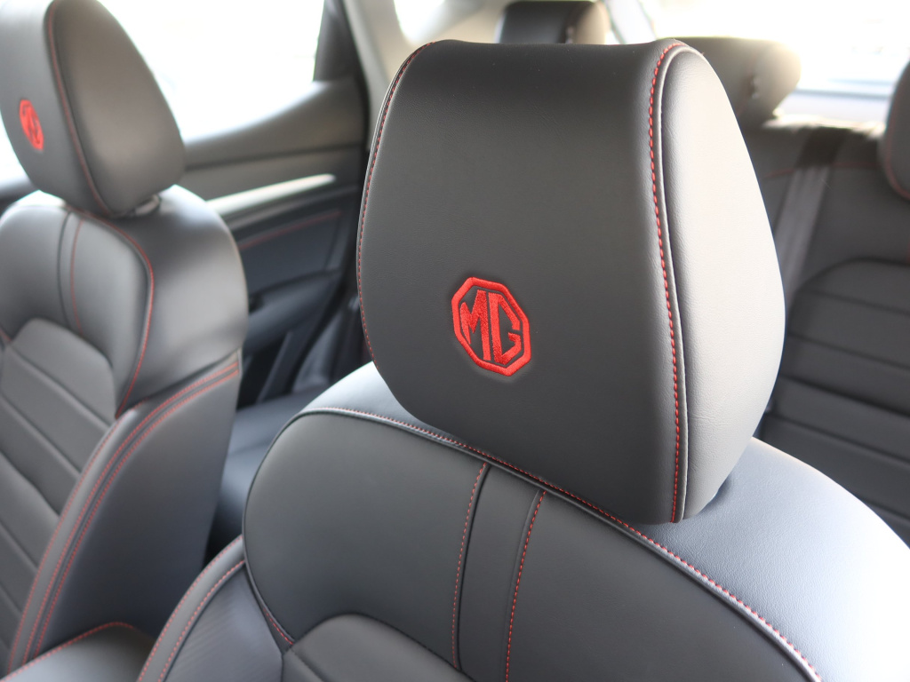 MG ZS SUV