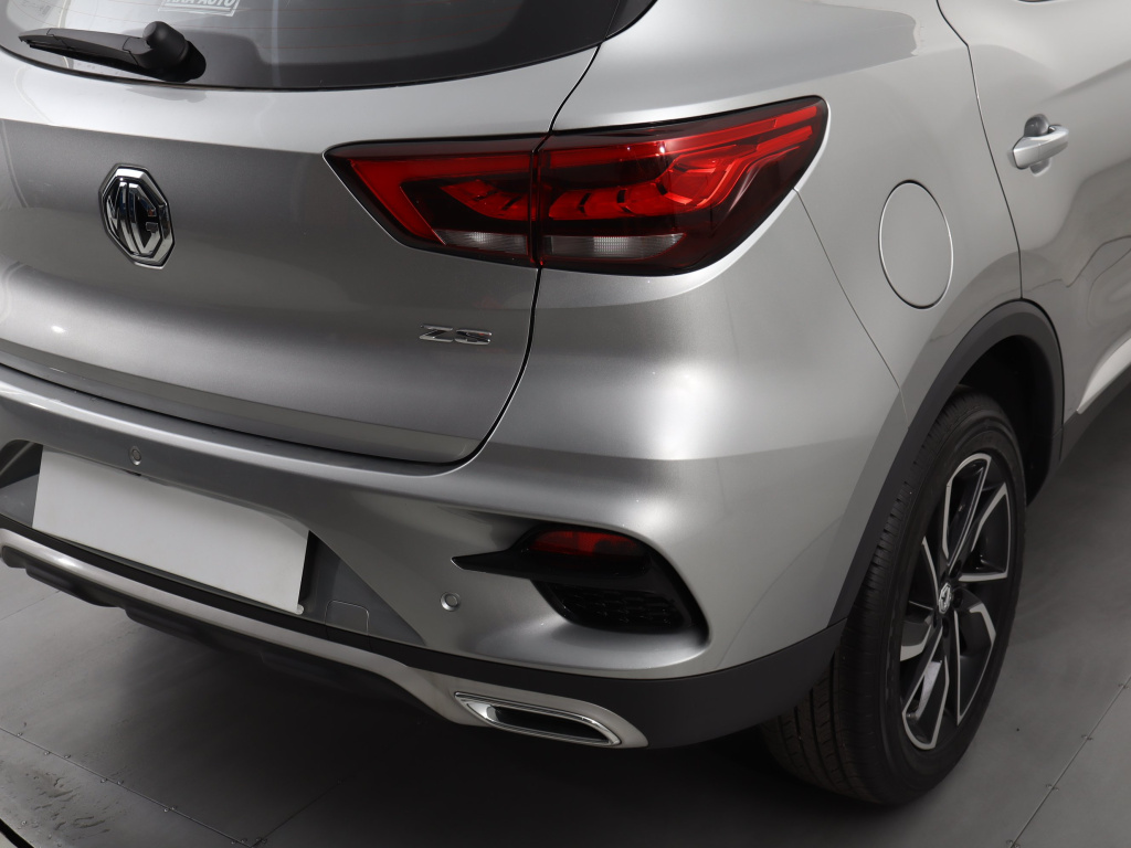 MG ZS SUV