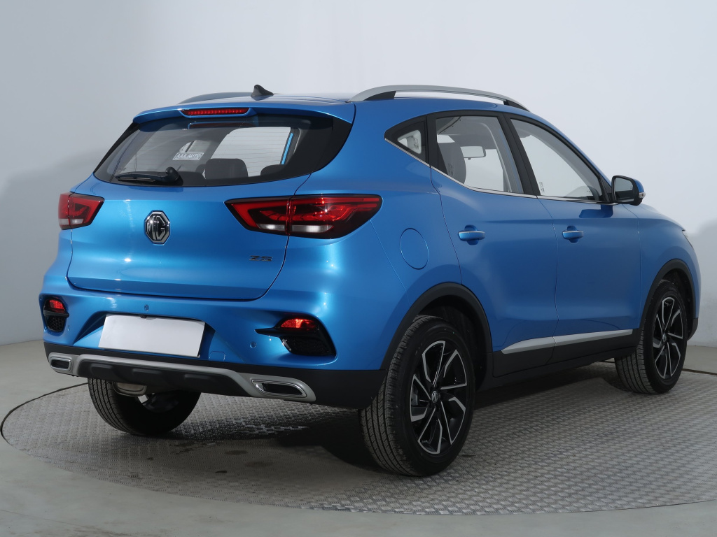 MG ZS SUV