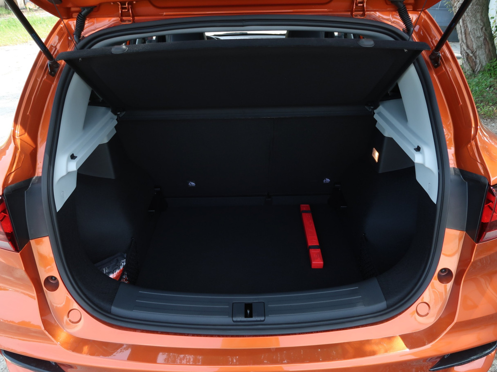 MG ZS SUV