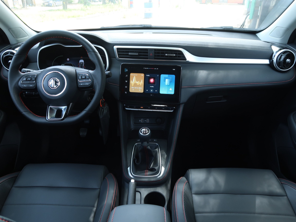 MG ZS SUV