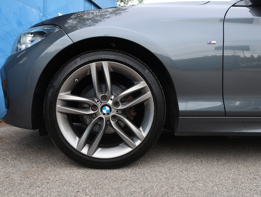 BMW 1