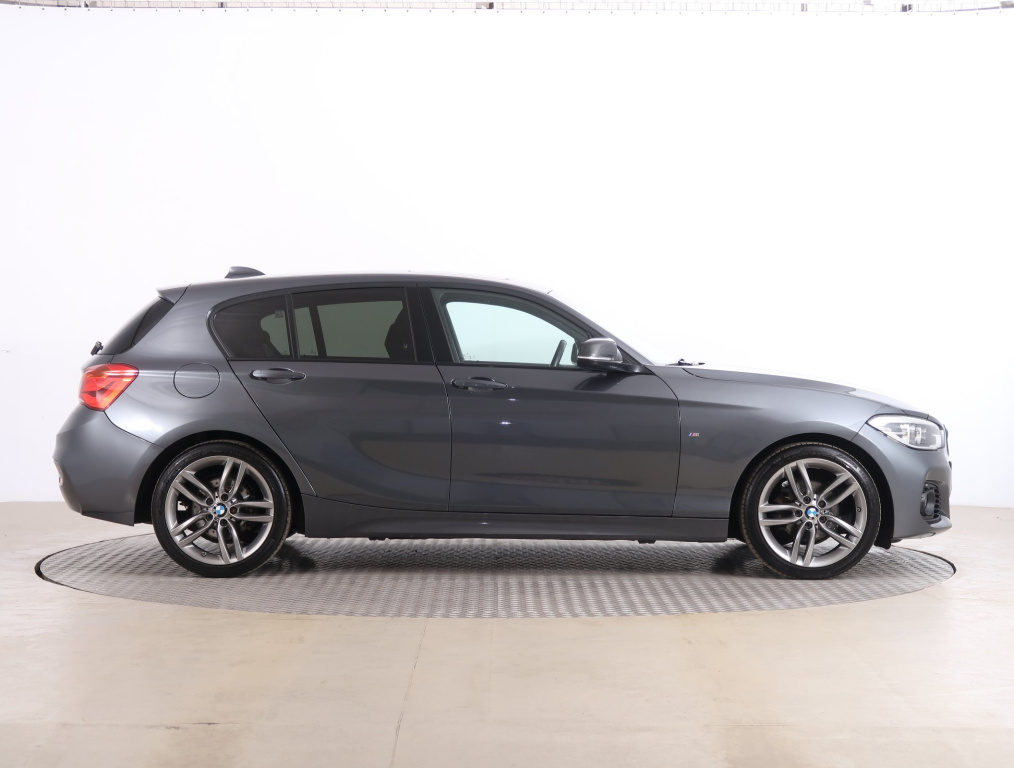 BMW 1