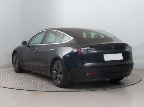 Tesla Model 3 - 2019