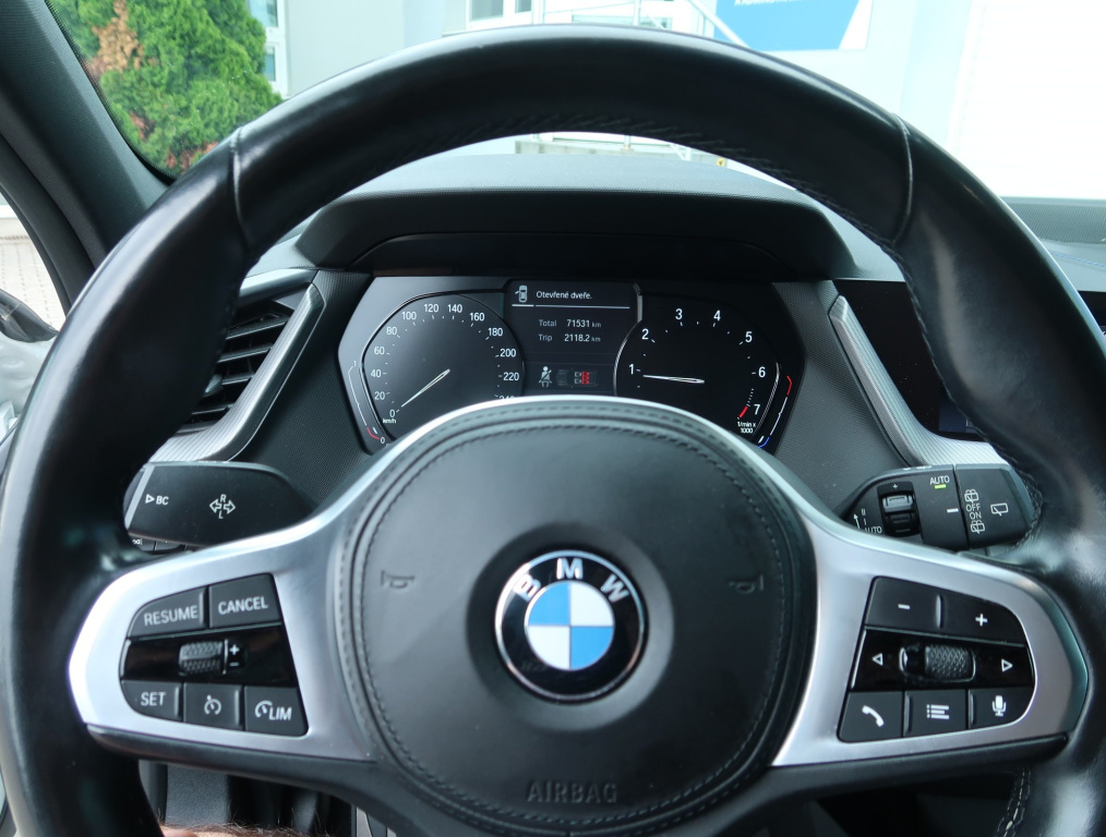 BMW 1