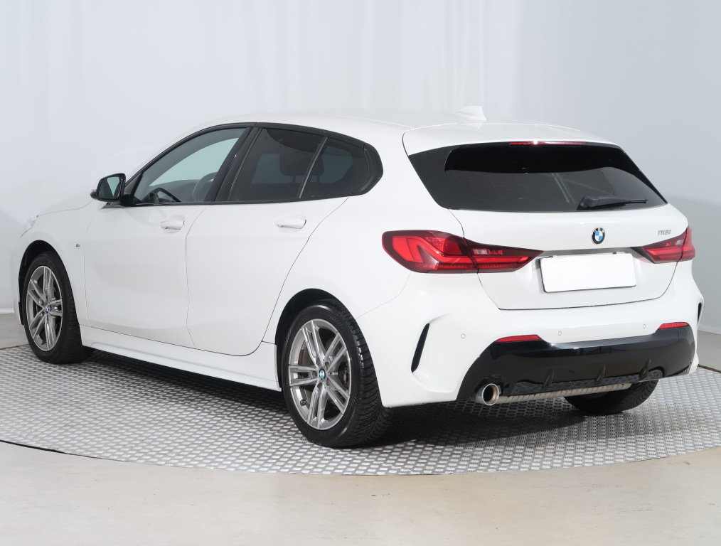 BMW 1