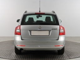 Škoda Octavia 2010