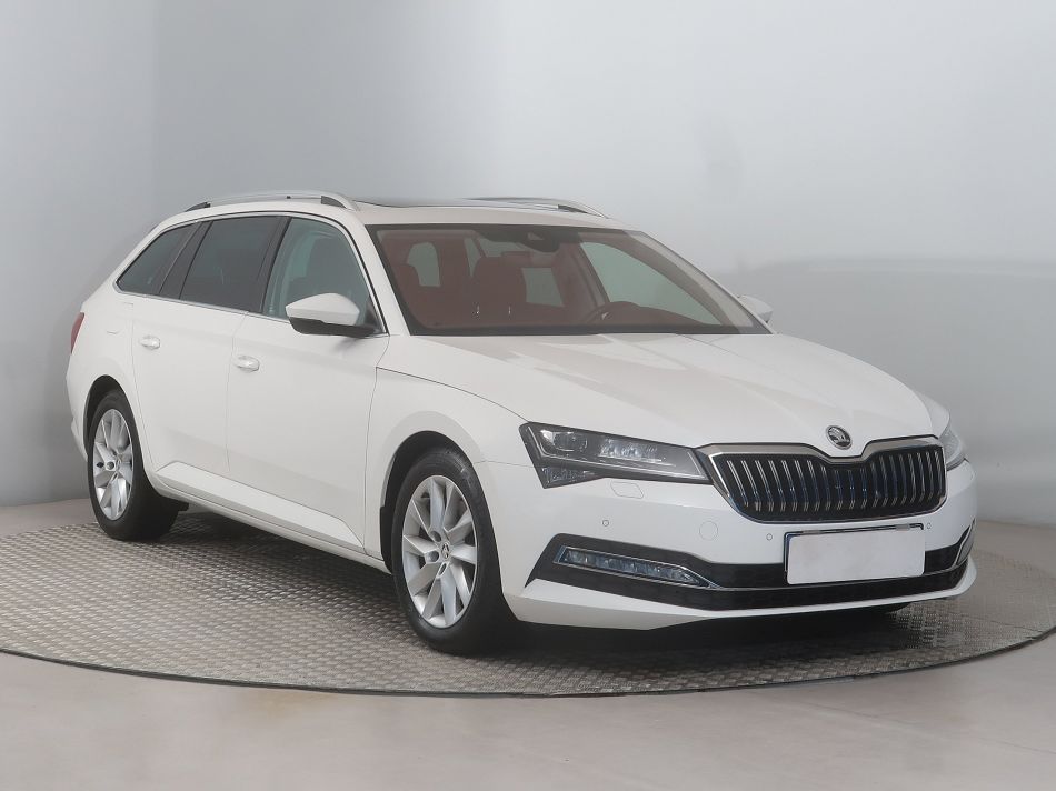 Skoda Superb - 2019