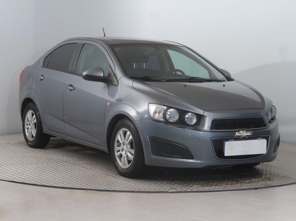 Chevrolet Aveo - 2013