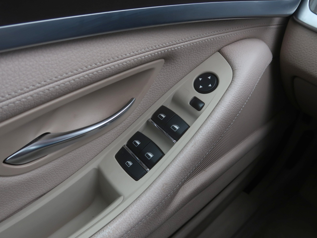 BMW 5