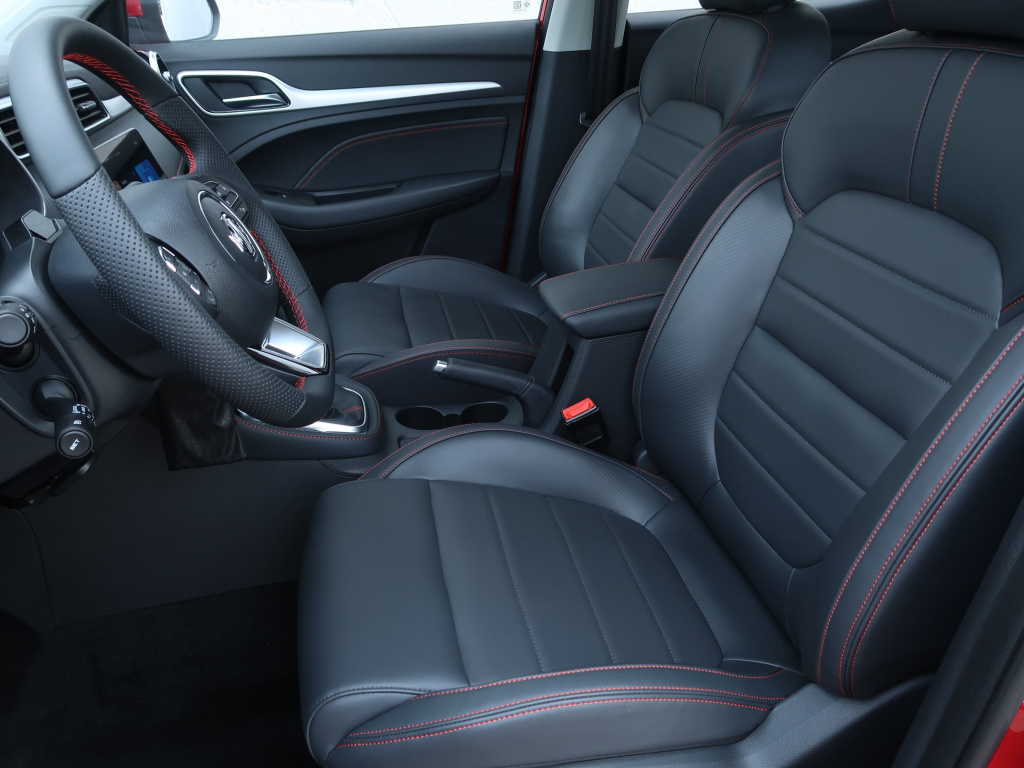 MG ZS SUV